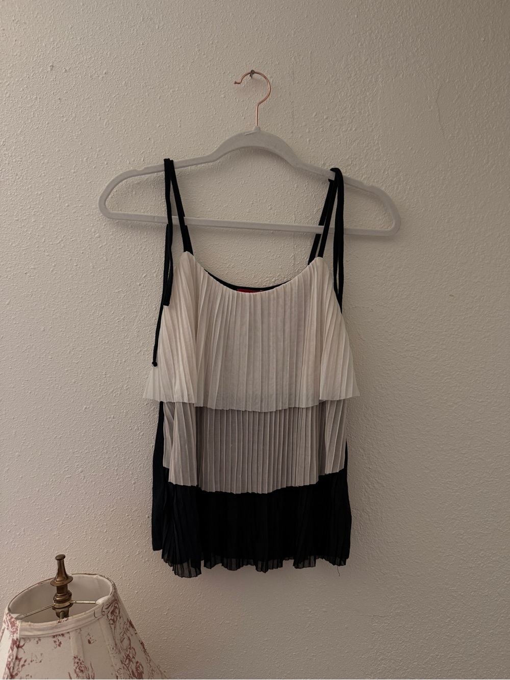 Bongo Women's Tiered Pleated Tank Top in White and Black